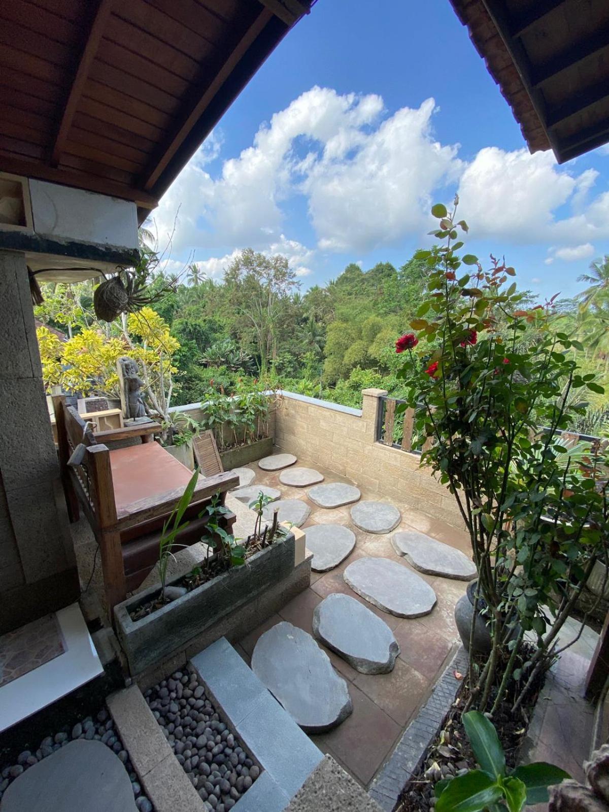 Ogek Home Stay Ubud Extérieur photo